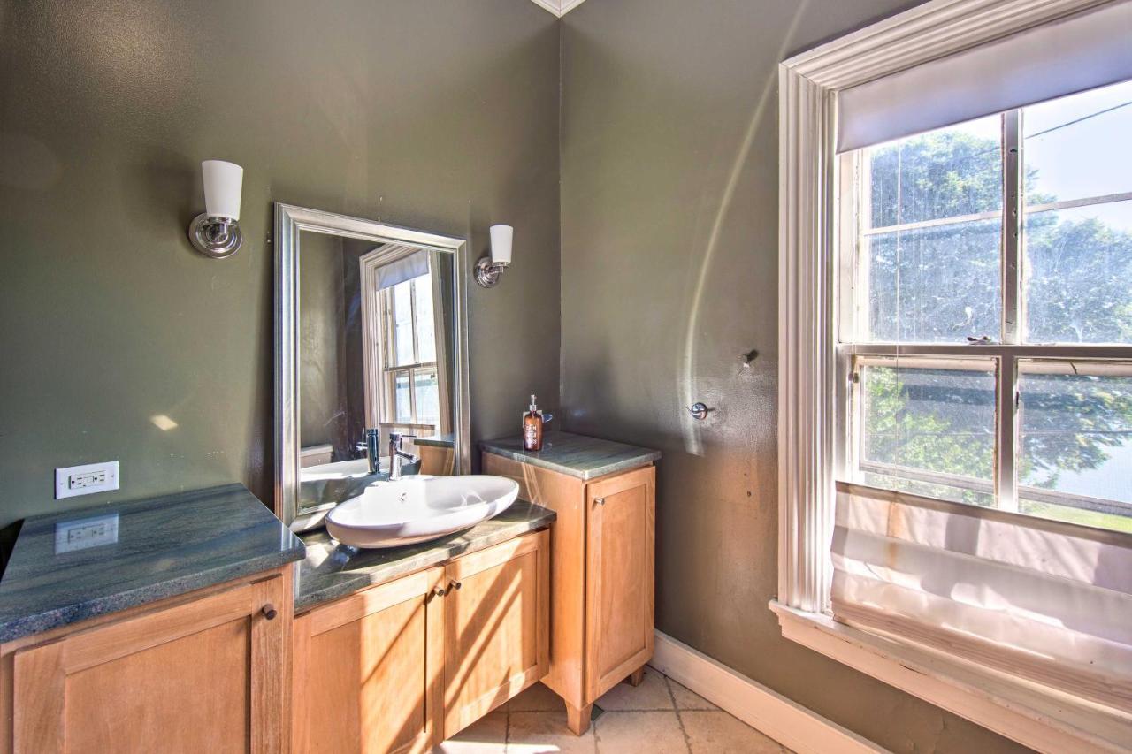 Holiday home Riverfront Less Than 1 Mi To Dtwn! Harrisburg
